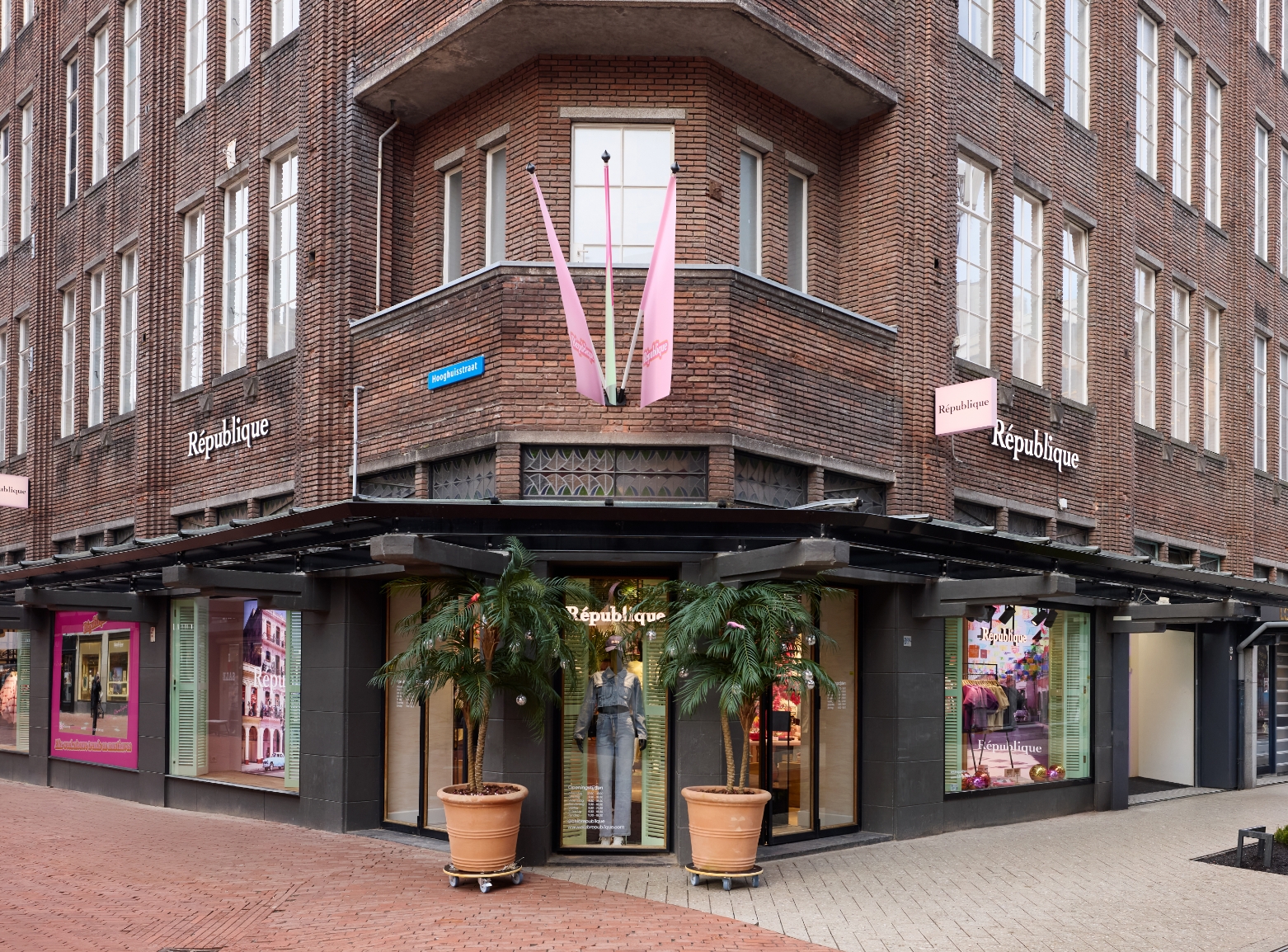 Store Image